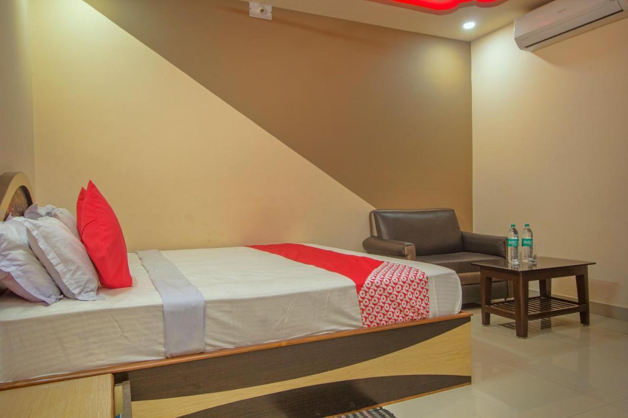 Oyo 29778 Panchadeep Bhawan Hotel Fālākāta Екстериор снимка
