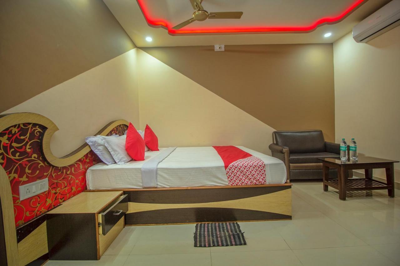 Oyo 29778 Panchadeep Bhawan Hotel Fālākāta Екстериор снимка