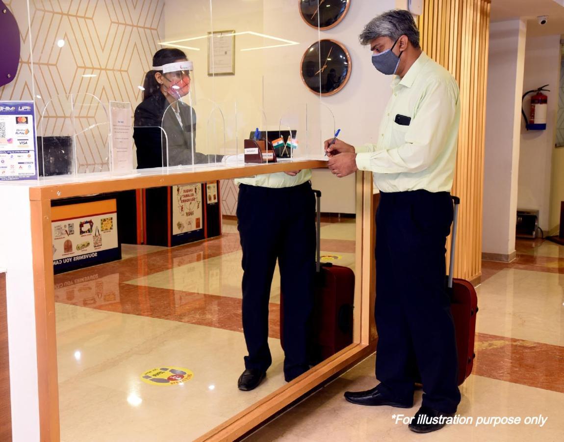 Oyo 29778 Panchadeep Bhawan Hotel Fālākāta Екстериор снимка